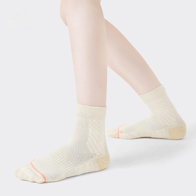 Mid-calf Breathable Women's Sport Socks (6 pairs）