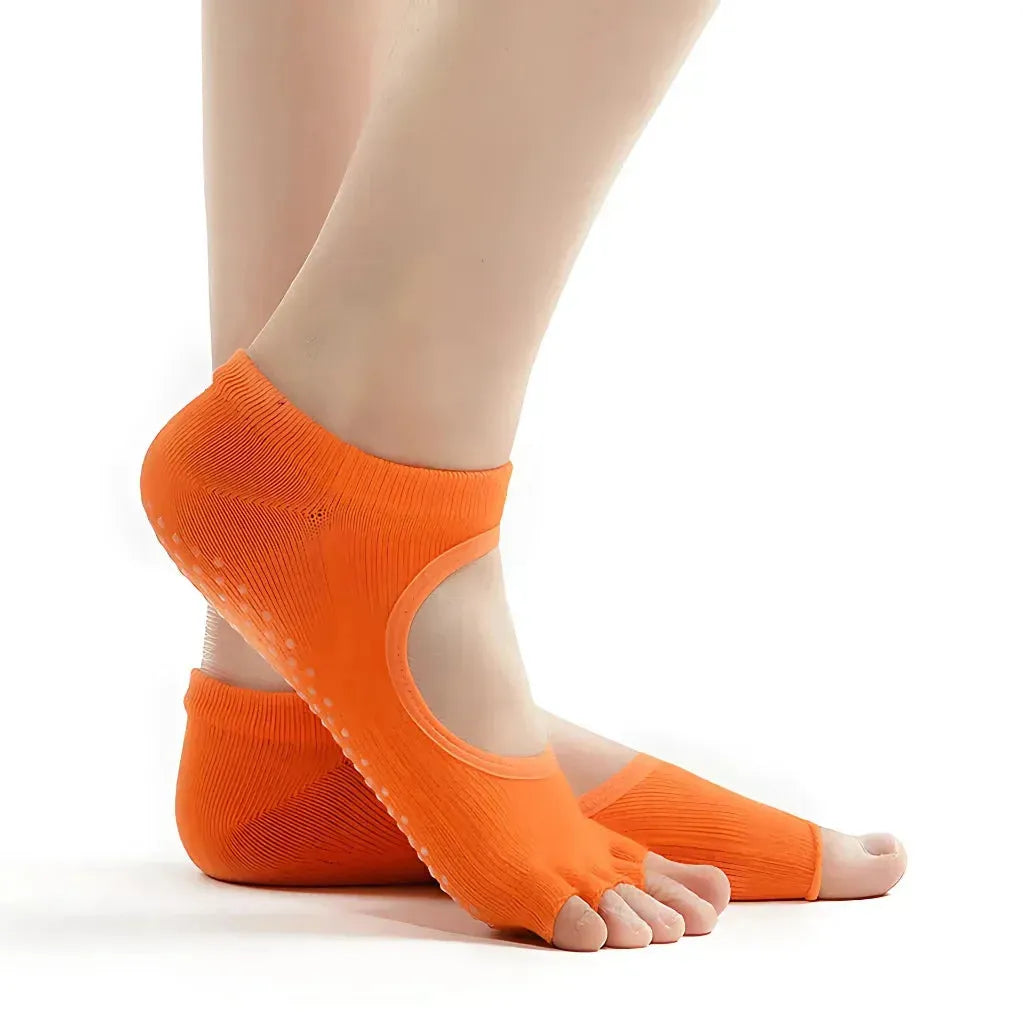 Breathable Grippy Yoga Socks For Better Balance