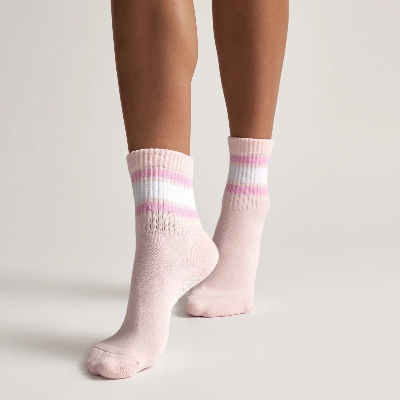 Retro Crew - Grip Socks - (Barre / Pilates)