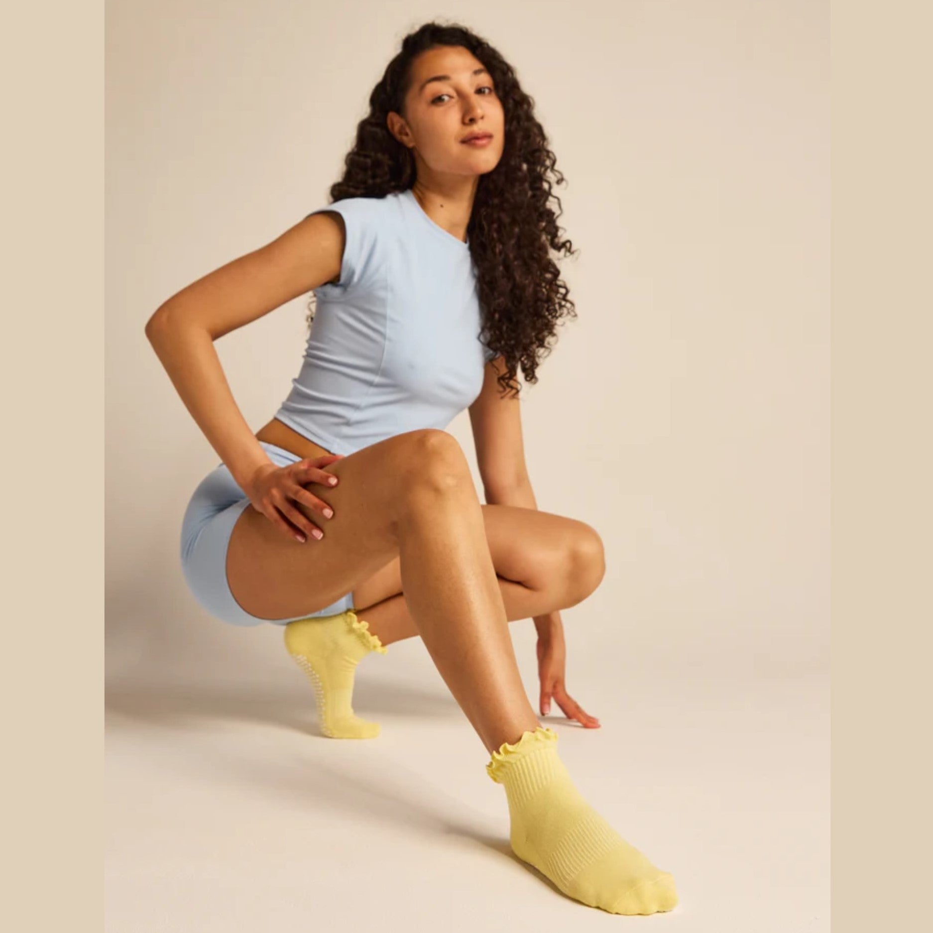 The Ruffle Grip Sock (Barre/Pilates)