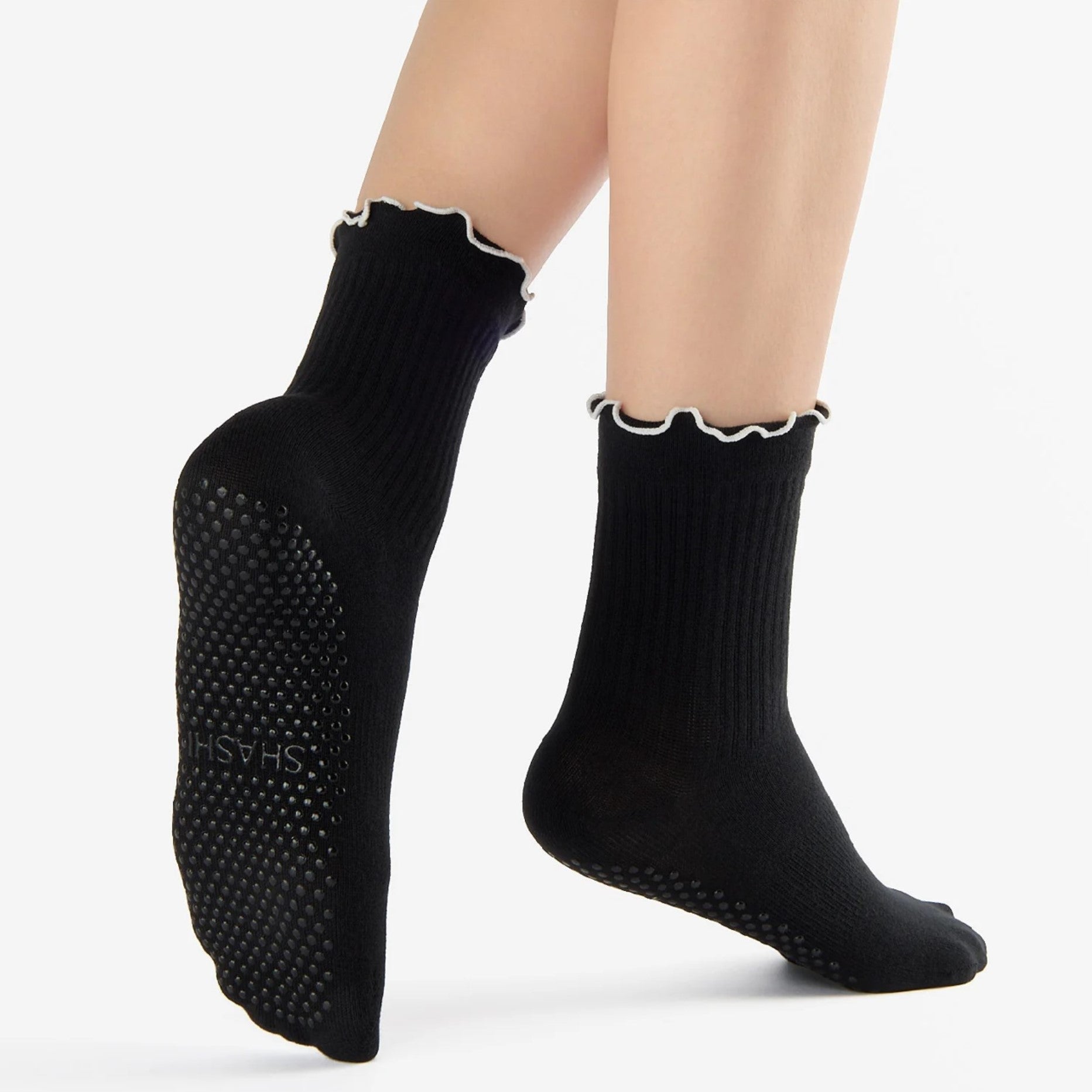 Ruffle Ankle Crew Grip Socks (Barre / Pilates)