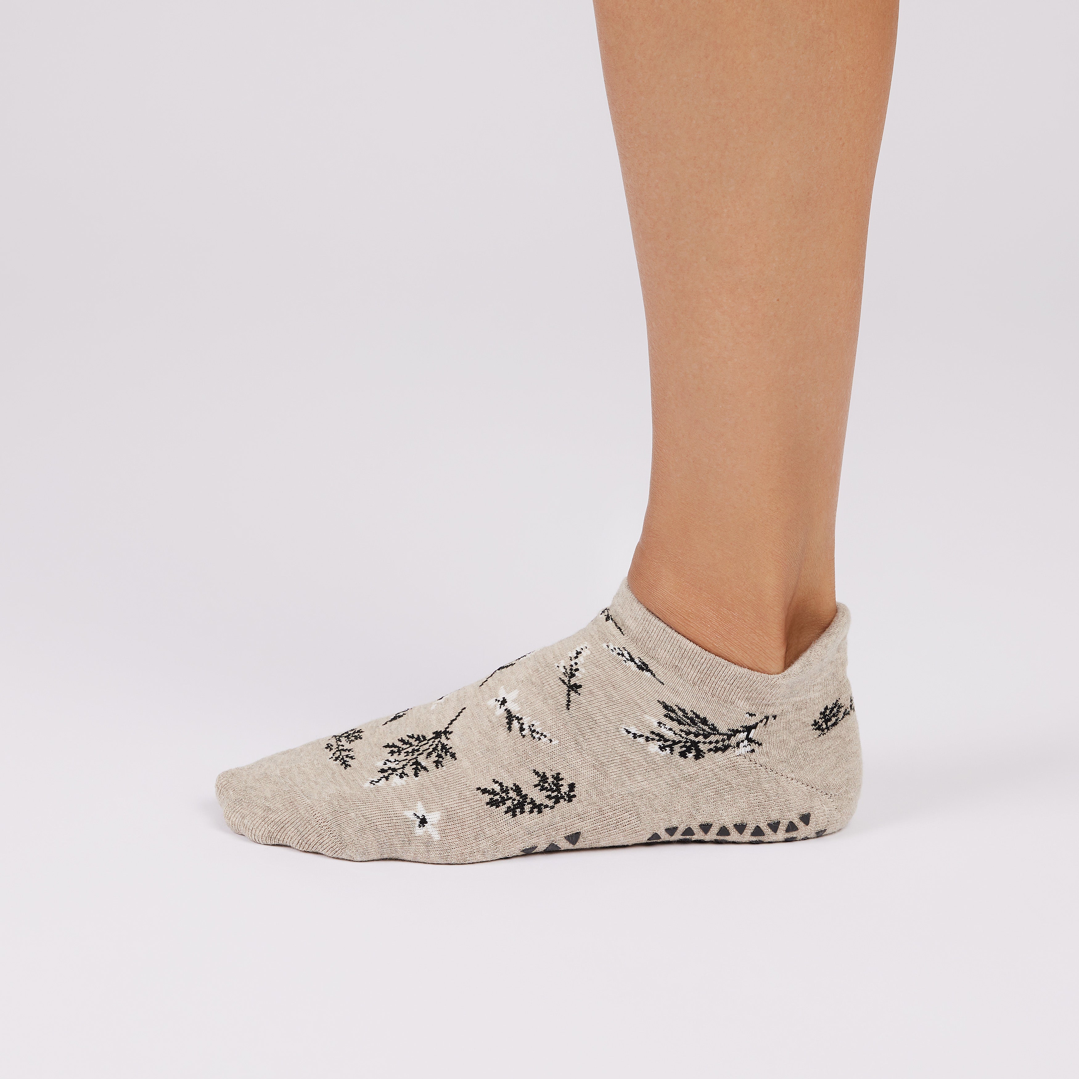 Savvy Grip Socks - Heather Shitake